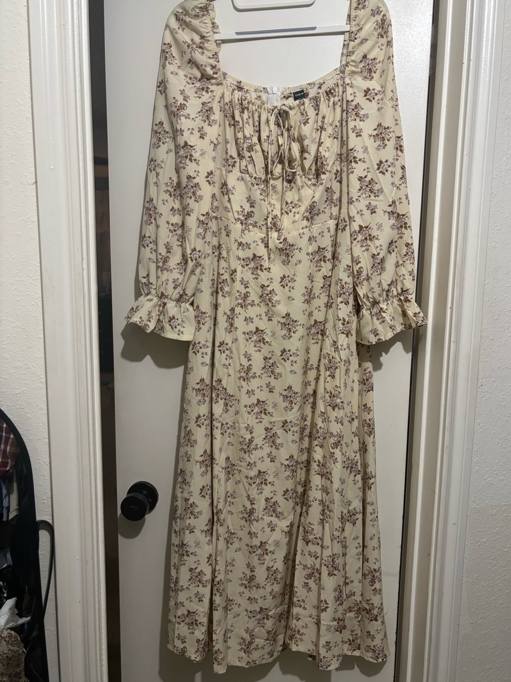 Floral Cream Peasant Midi Dress